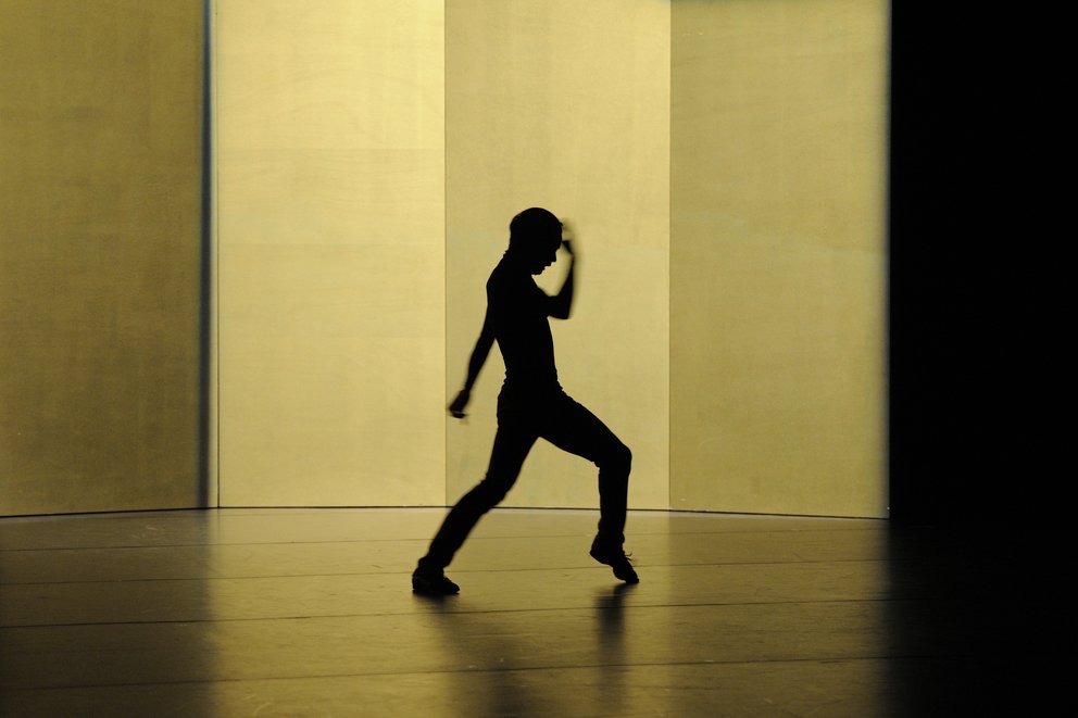 Saburo Teshigawara/KARAS: Mirror and Music, Tanz im August 2012, Haus der Berliner Festspiele