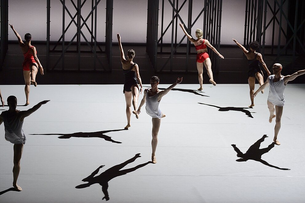 John Adams, Lucinda Childs, Frank O. Gehry: Available Light, Tanz im August 2015, Haus der Berliner Festspiele